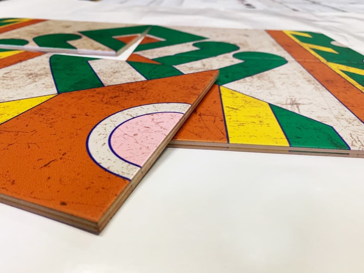 Печать на плитке